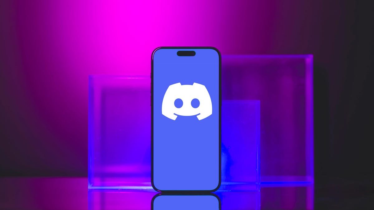 Discord Plans To Treat Some Users As Teenagers Until They Prove Their Ages