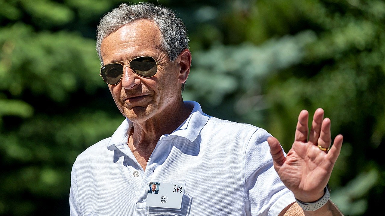 Disney CEO Bob Iger announces retirement plans for departure in March 2026