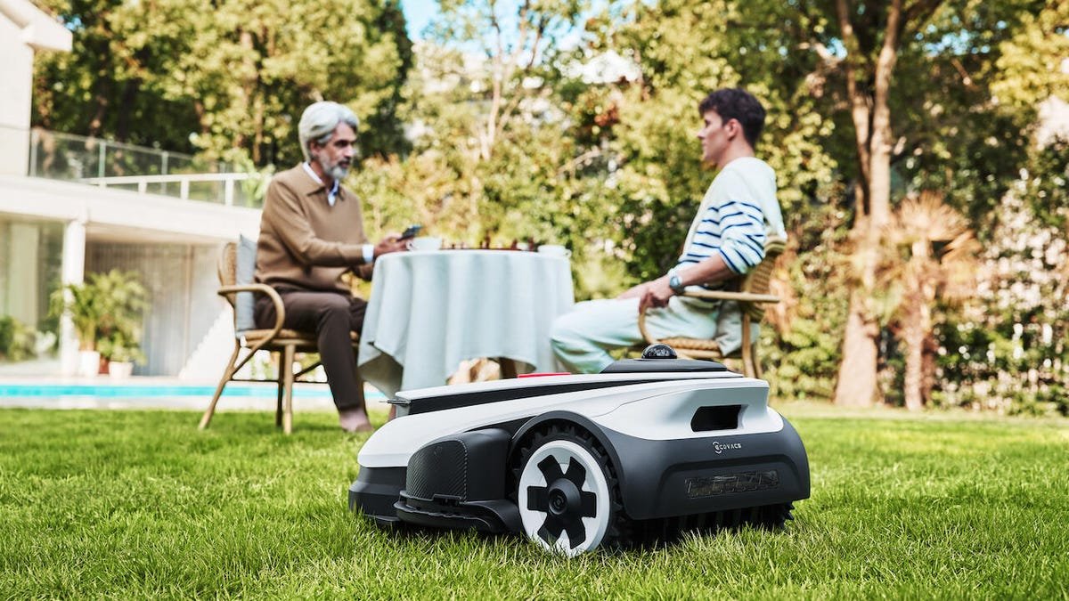 Ecovacs’ Newest Robot Lawn Mower Can Run Cordless