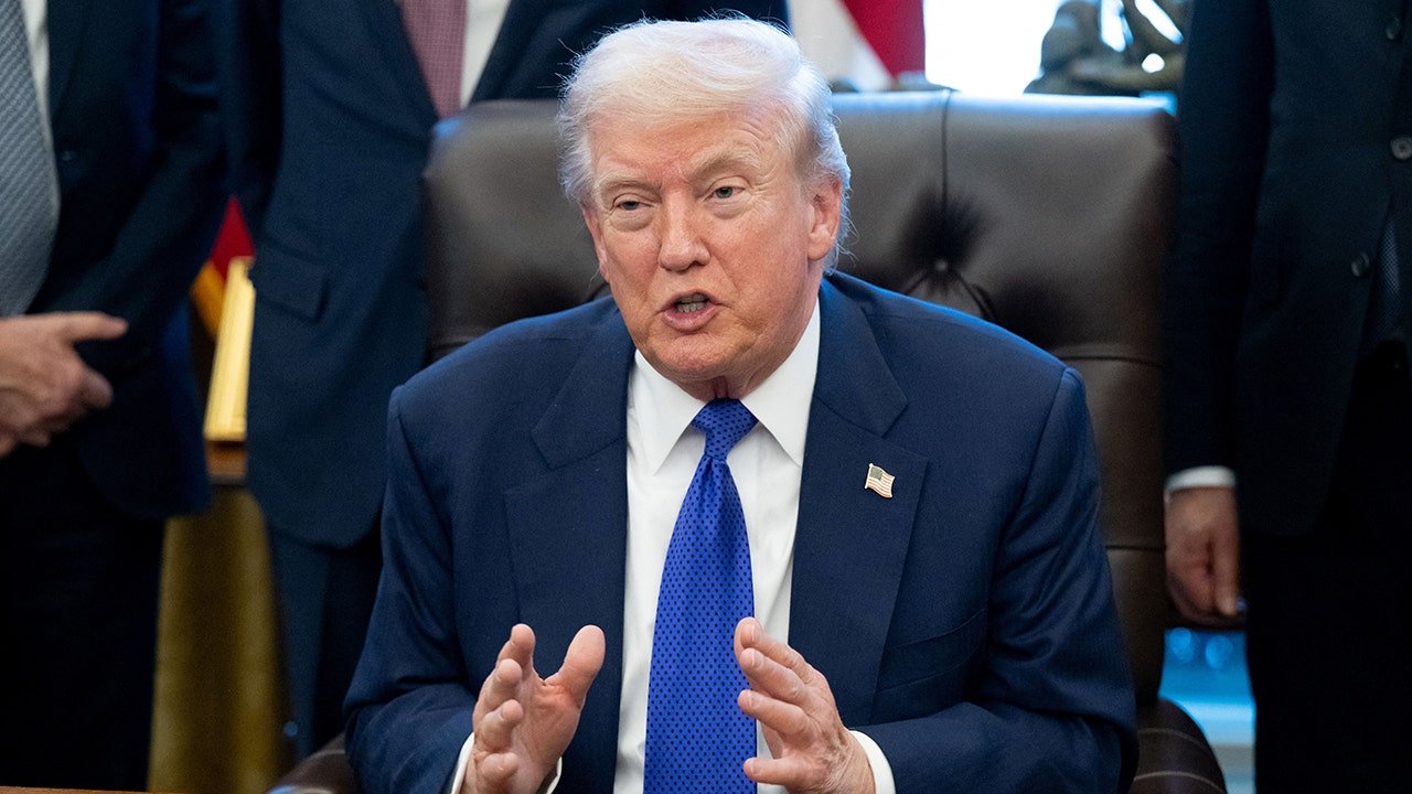 Trump defends Minneapolis law enforcement, claims crime rate plummets