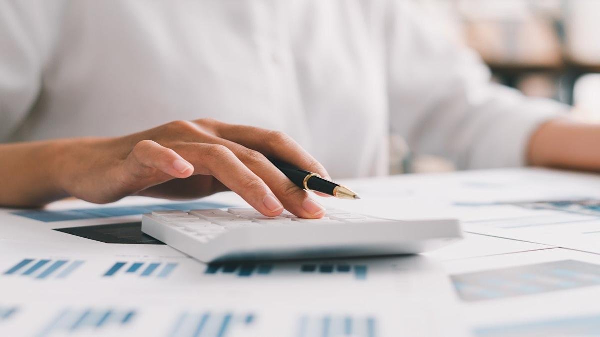 Xeinadin auction pulled after £1bn valuation rejected by buyers