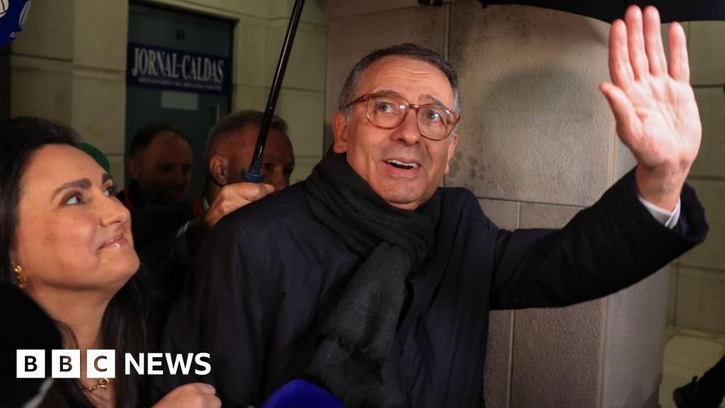 Center-left candidate expected to easily win Portugal’s presidential election