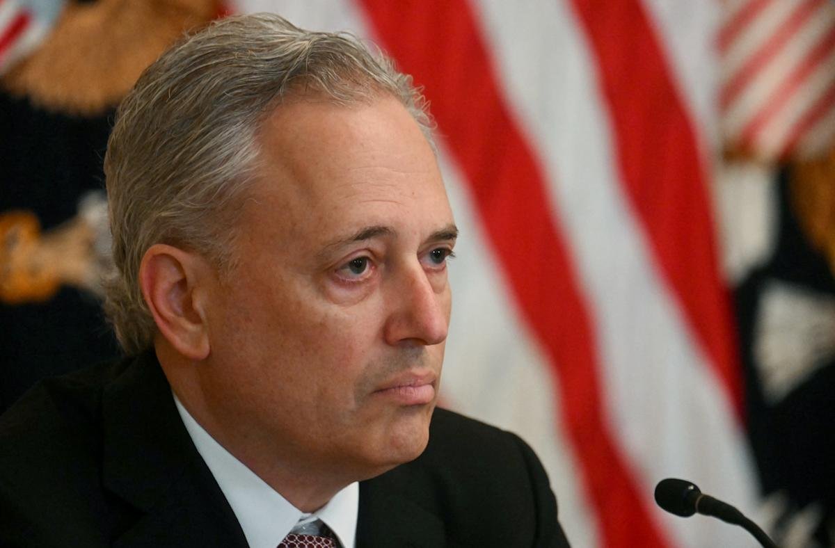 Wall Street banks and crypto leaders to meet in Washington with landmark Clarity Act hanging in the balance