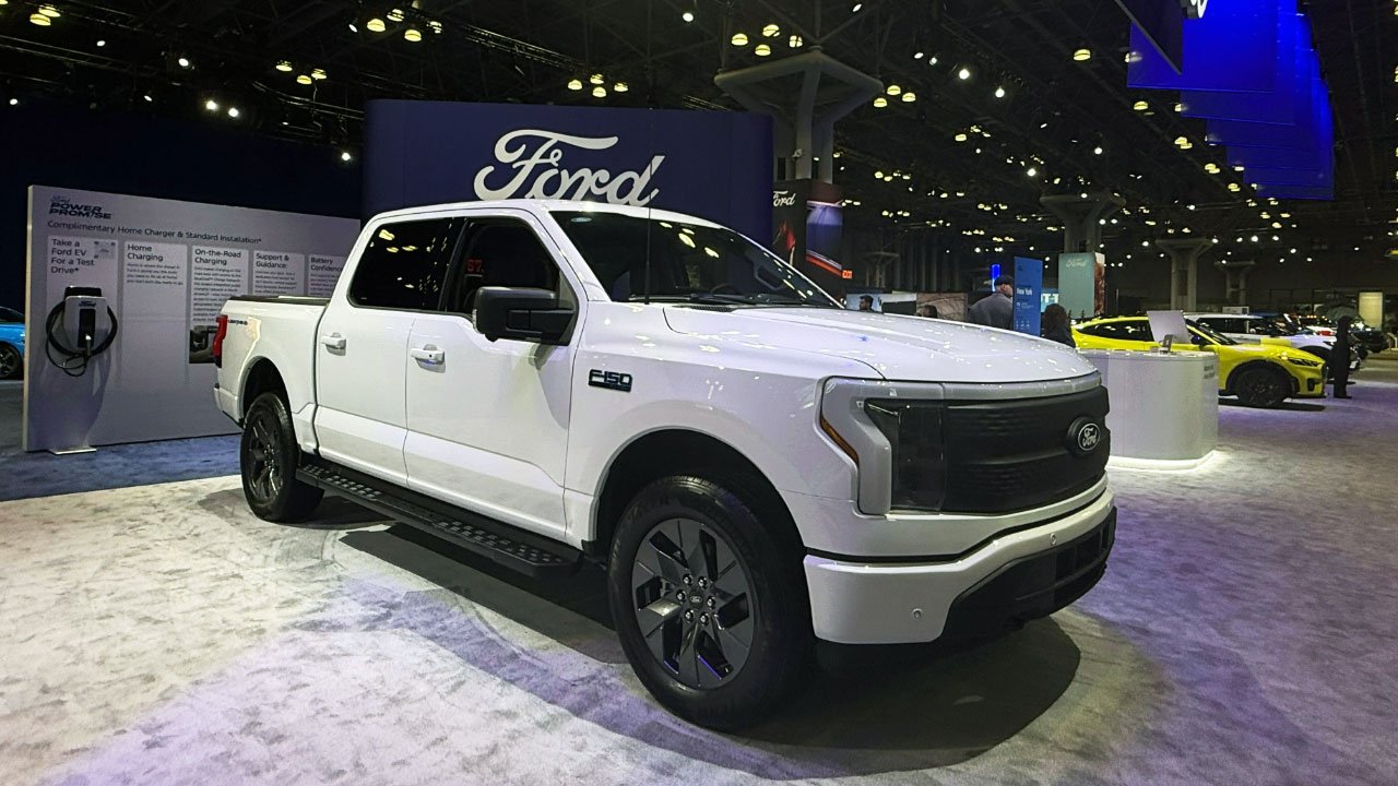 Ford posts $11.1 million quarterly loss on electric vehicle charges, worst quarter since 2008