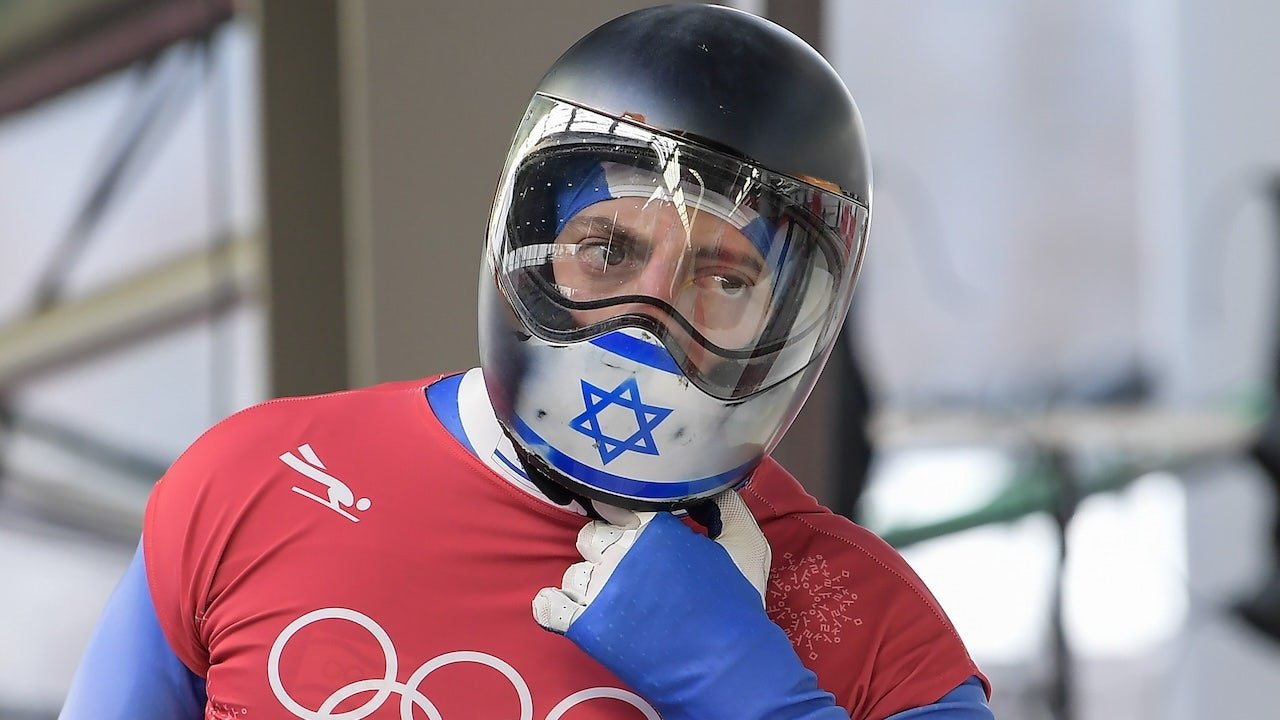 Israeli bobsled captain tells team how to overcome theft and vandalism