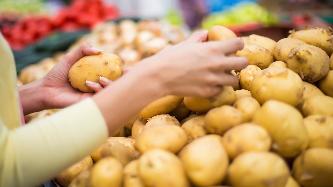 Nutrition expert reveals simple tips for picking the healthiest potatoes