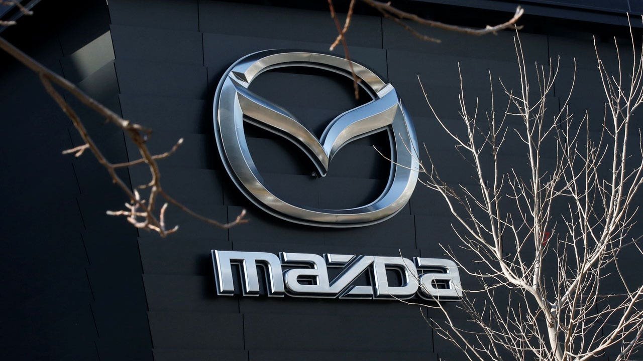 NHTSA launches investigation into Mazda CX-90 steering problems after recall failure