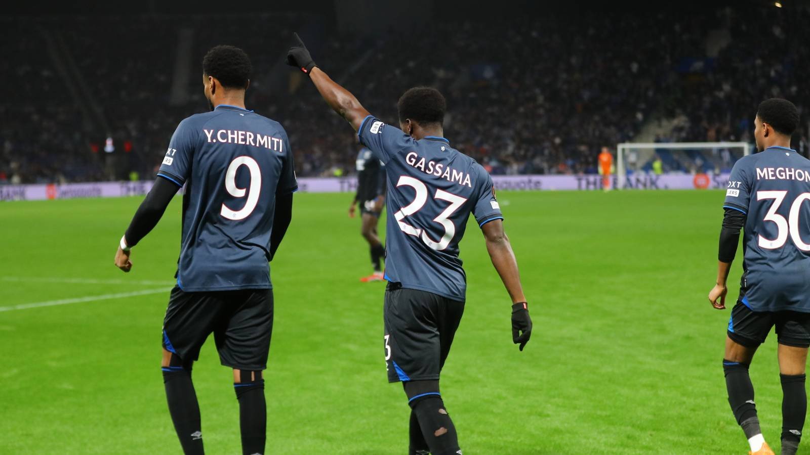 49ers consider selling ‘outstanding’ Rangers star on £20,000-a-week deal this summer