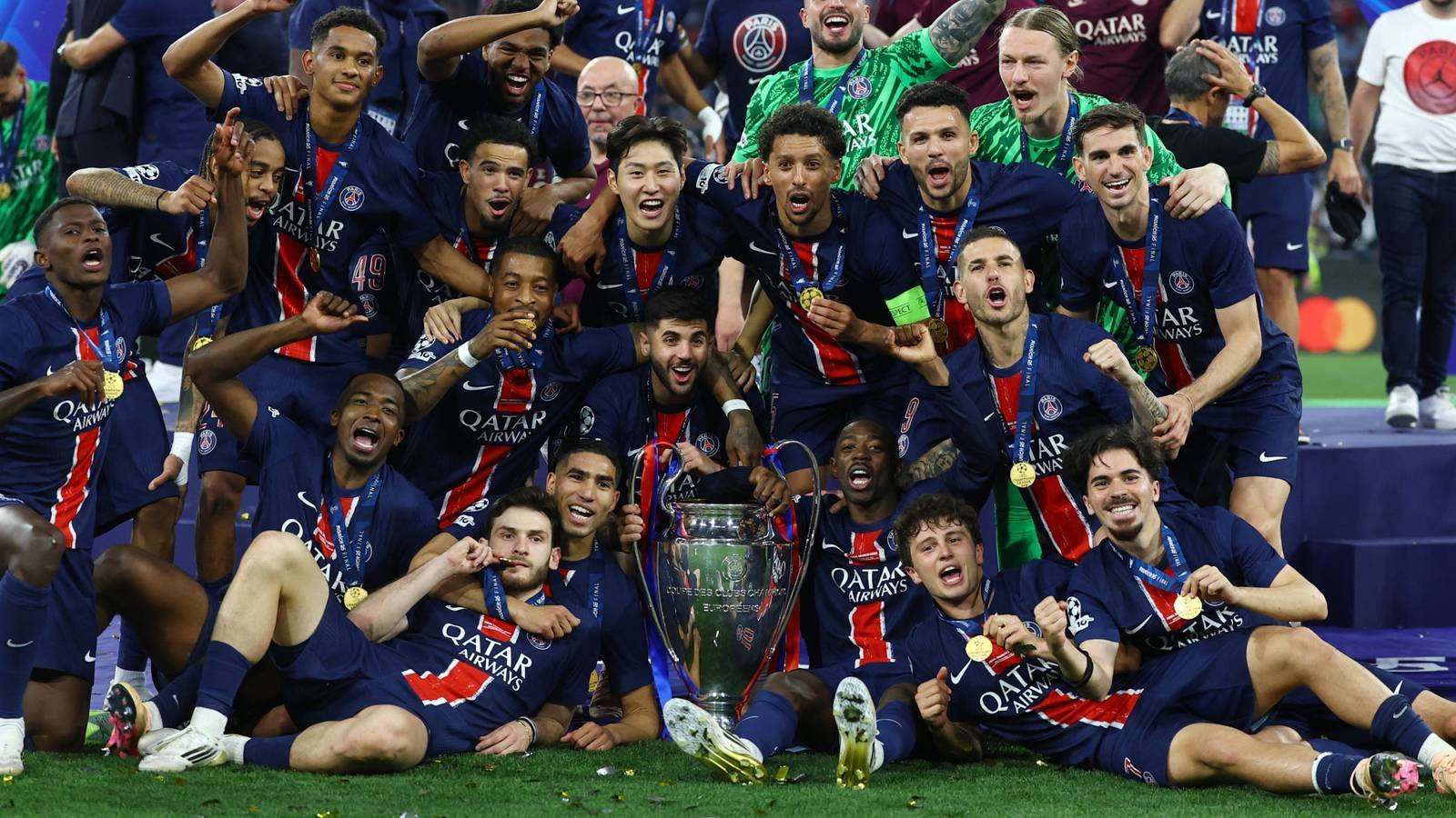 Tottenham Hotspur ‘race against time’ to ‘finalize deal’ with former PSG boss