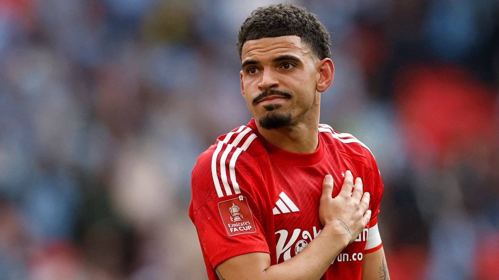 Star worth £17m wants to join Nottingham Forest today