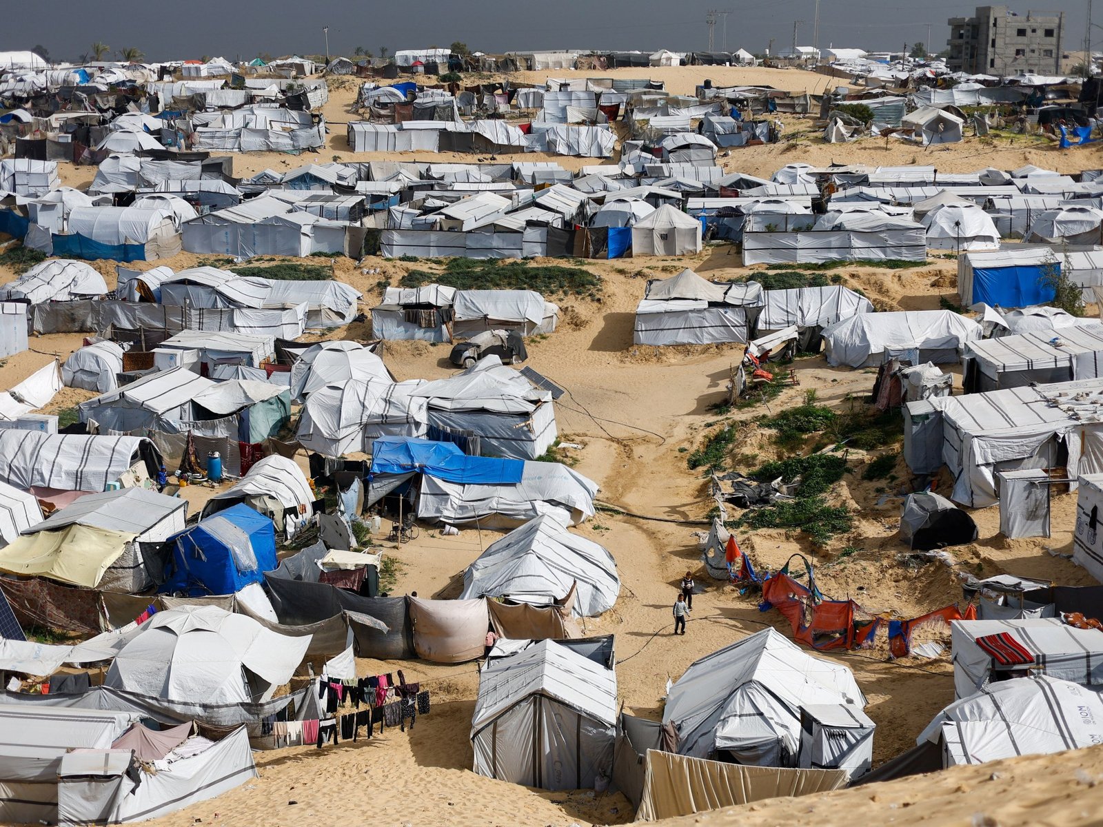 Live: Israeli troops kill 10 Palestinians in night raid in Gaza Strip | Gaza News