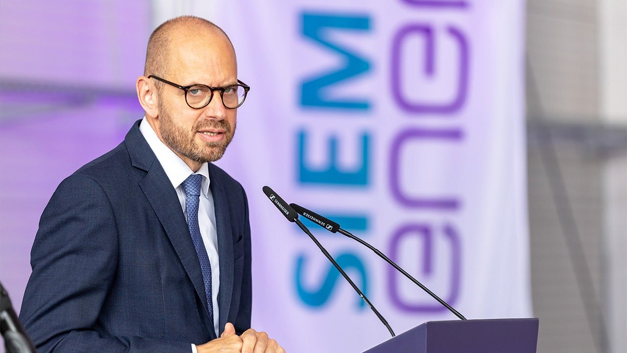 Siemens Energy to Invest $1 Billion in U.S. Power Grid and Turbine Manufacturing