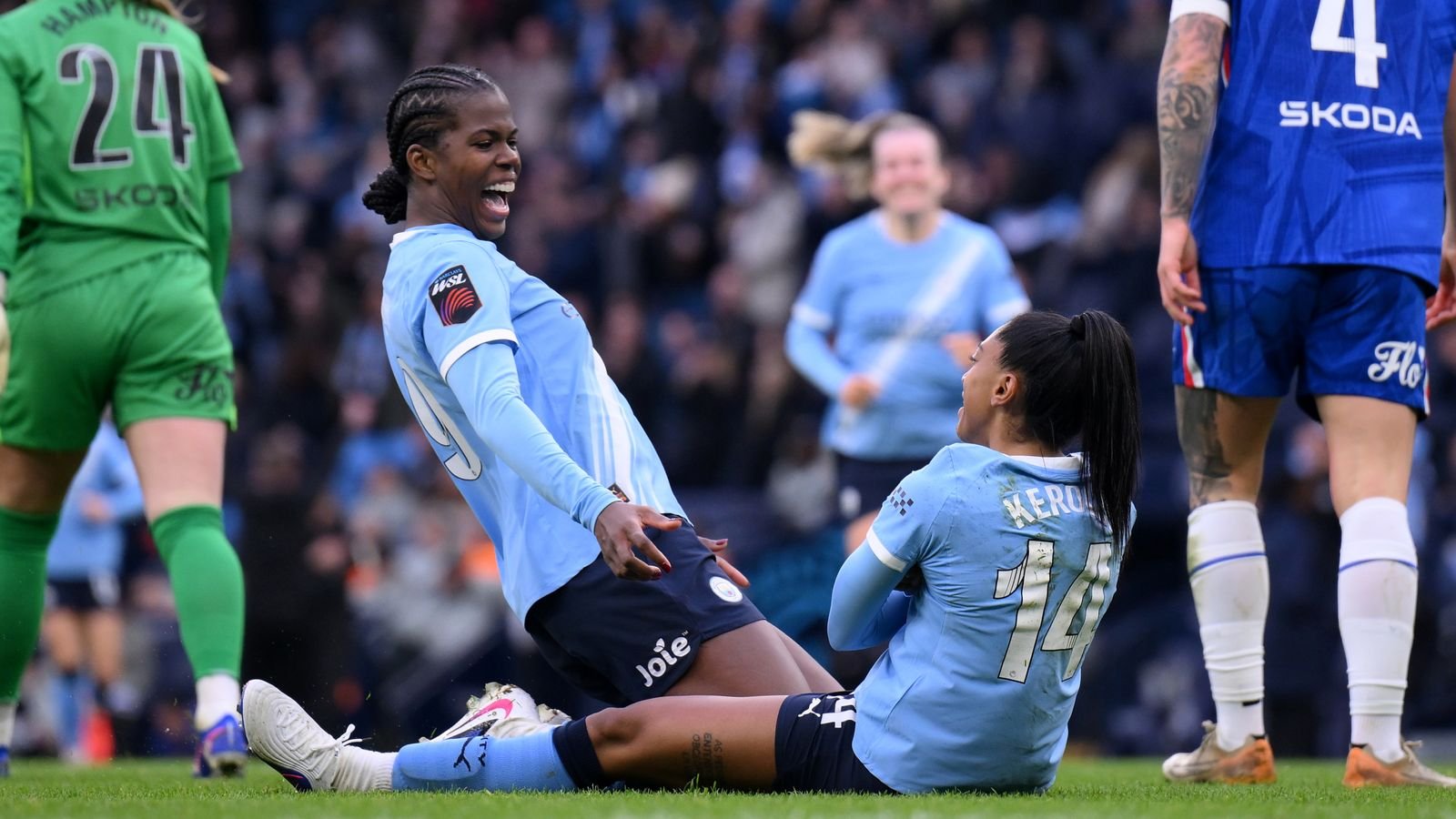 Manchester City beat Chelsea to prove they are Women’s Super League’s new dominant force Football News