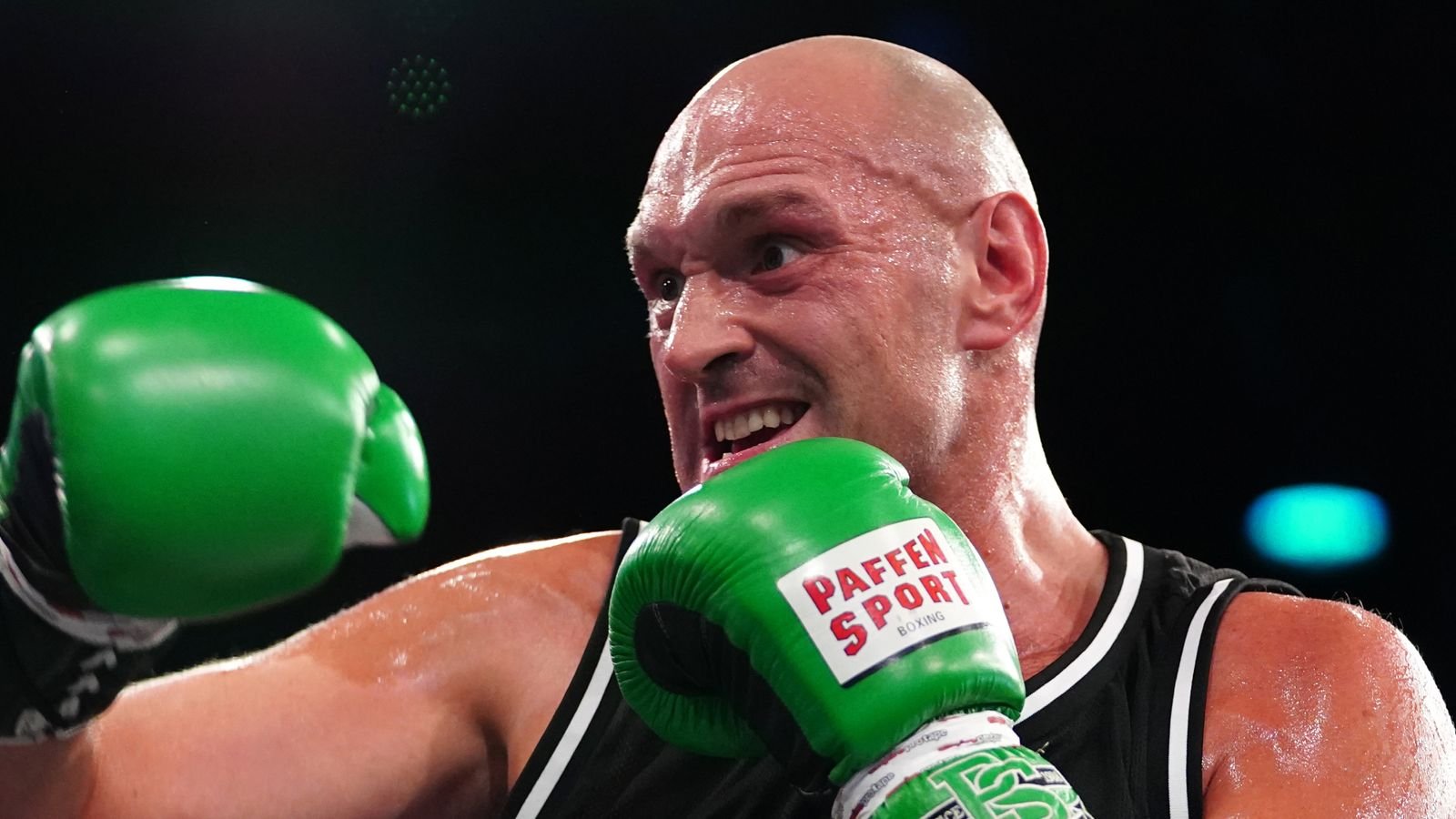 Tyson Fury to make heavyweight comeback against Arslanbek Mahmudov at Tottenham Hotspur Stadium on April 11 | Boxing News