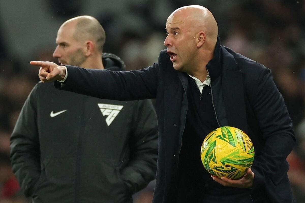 Arne Slott hails ‘unbelievable’ Salah and ‘very important’ win at Sunderland