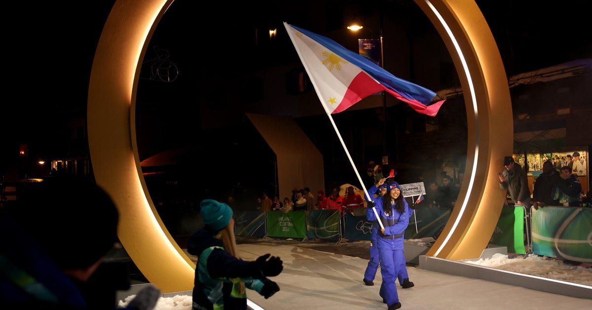 Meet the American woman who is skiing in the history of the Winter Olympics in the Philippines