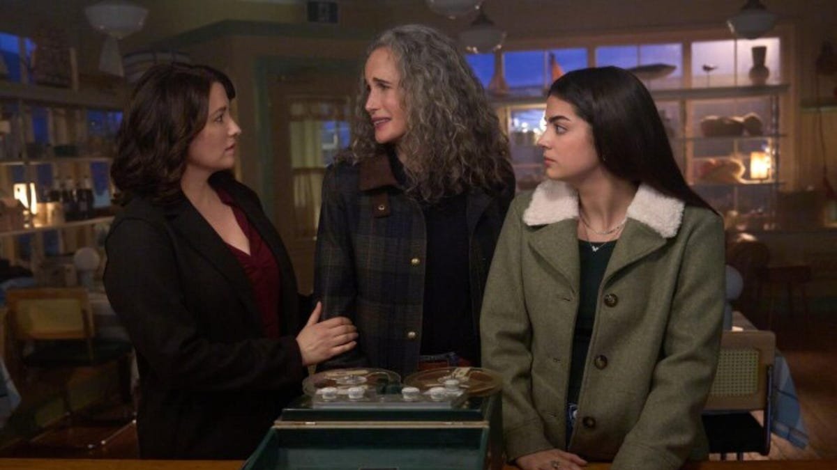 Every Season of This Beloved Hallmark Series Is Now Available on Netflix