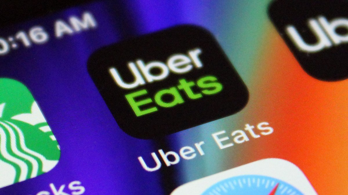 Uber Eats launches AI assistant to help create grocery cart
