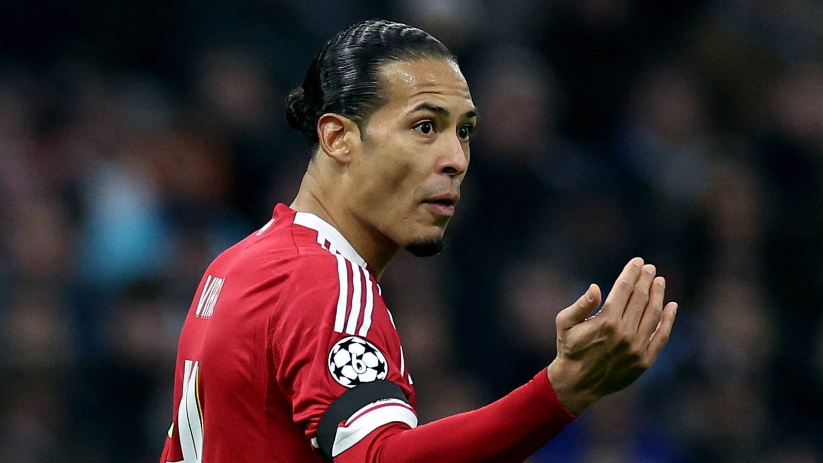 Liverpool sign defender with ‘Van Dijk style’