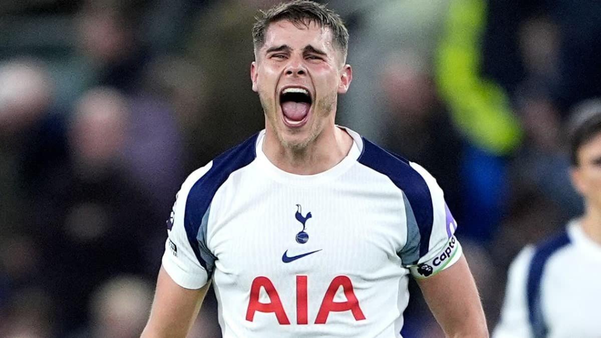 Tottenham wrote to the PGMOL to complain about the refereeing standards