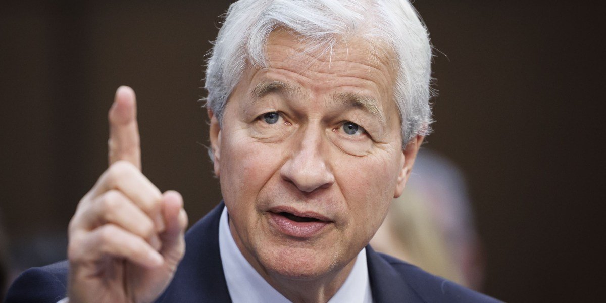 JPMorgan CEO Jamie Dimon reveals the career goal he adopted when he was a 28-year-old assistant