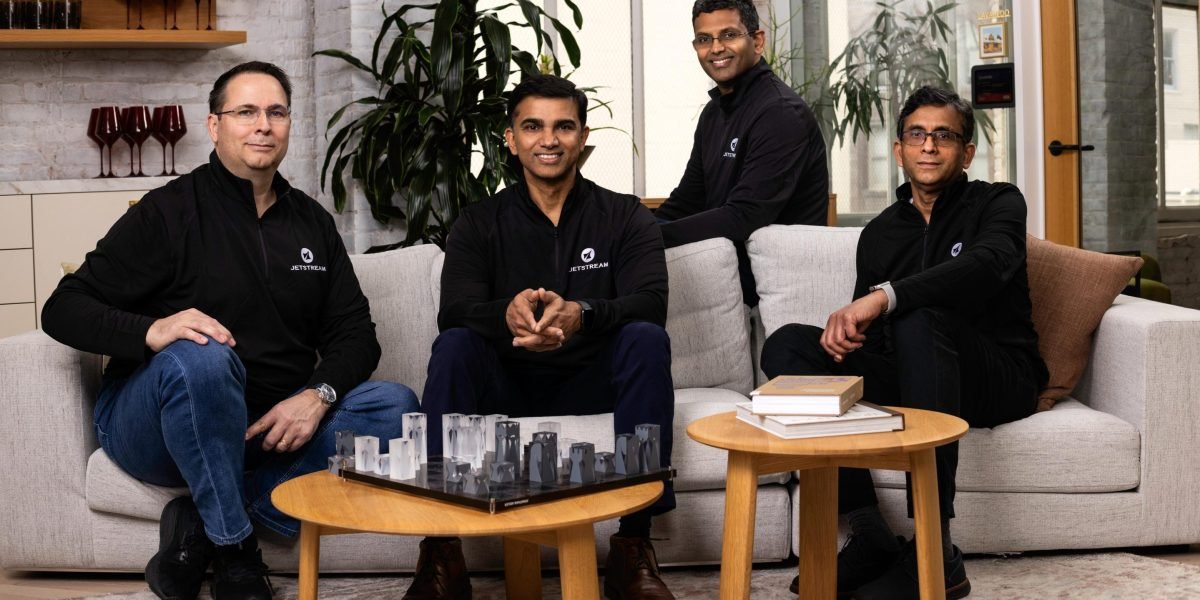 Exclusive: CrowdStrike and SentinelOne veterans raise $34M to address AI business governance gap