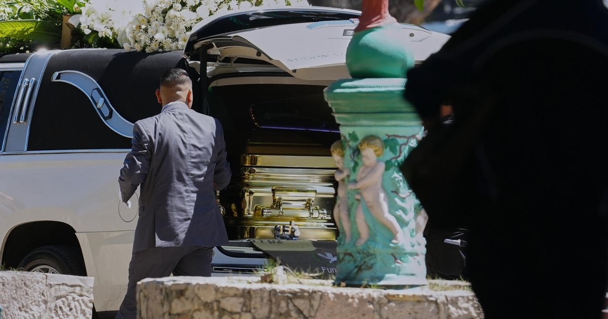Infamous cartel leader “El Mencho” was buried in a golden coffin in Mexico
