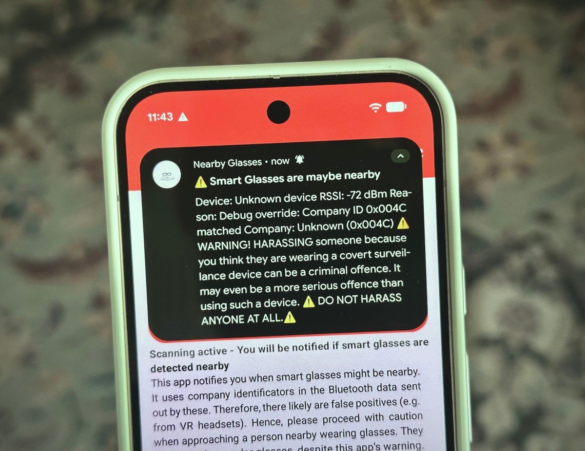 A new app alerts you when someone nearby is wearing smart glasses